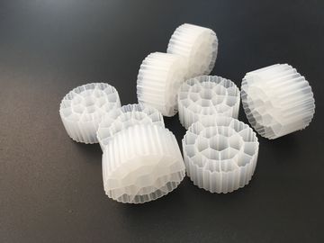 Белый цвет фильтрующие материалы из HDPE, пластиковые фильтрующие материалы длительный срок службы