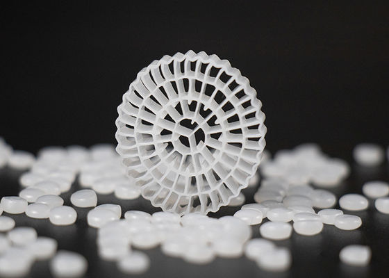 HDPE Белый цвет Движущаяся кровать Биопленка Реактор Быстрый рост