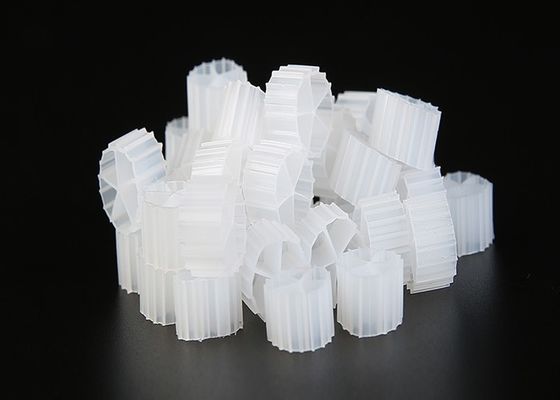 Любая красочная HDPE Kaldnes K1 Filter Media Биопленка Быстрая 10 мм х 7 мм