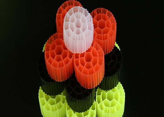 Био шары Пластиковые фильтрующие средства Красочные и девственные HDPE материал MBBR