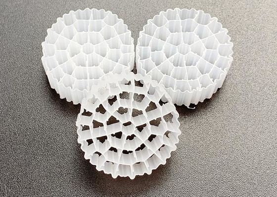 FDA Безопасная технология A / O MBBR Пластиковые фильтры СМИ Белый Hdpe материал