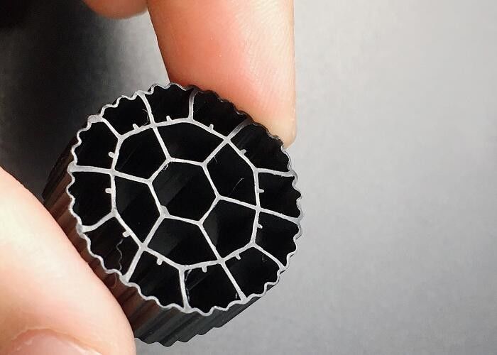 Биопорты Отработанные воды Пространство Плавучие фильтры СМИ MBBR Решение