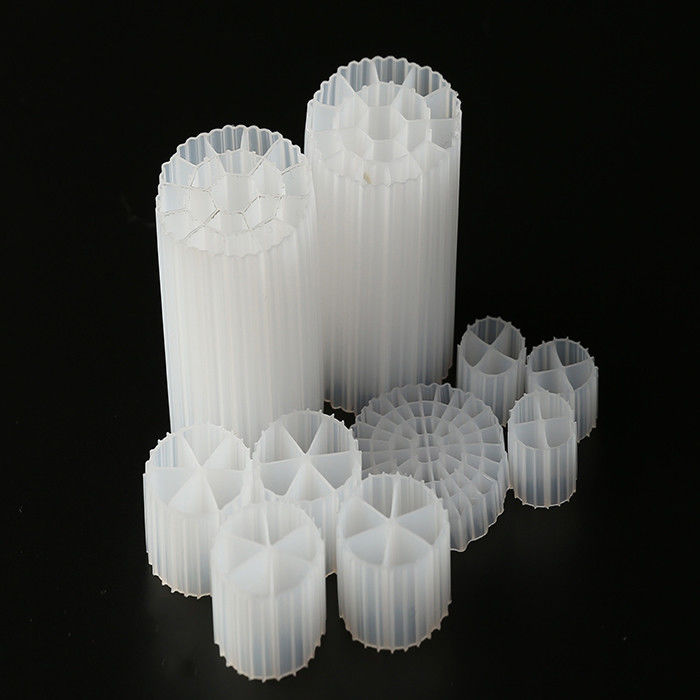 35 мм х 18 мм Размер Белый цвет Фильтр биоклеток СМИ К3 Аквариум СМИ Долгий срок службы