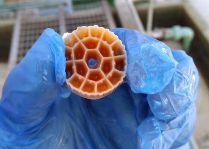 Чёрный девственный HDPE материал MBBR Пластиковый фильтр для аквариума 25 мм х 12 мм