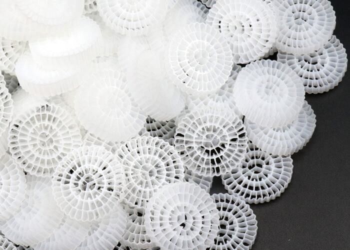 Высокоэффективные плавучие водоемы био шары фильтрующие средства для аквариумов