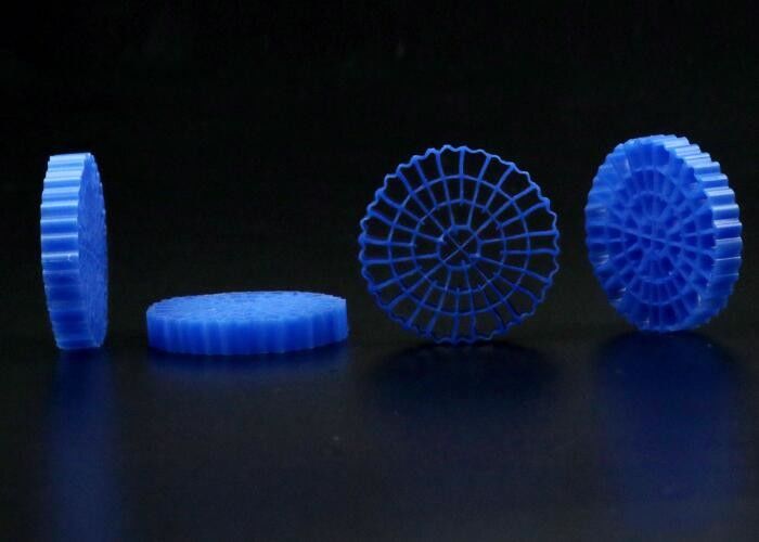 Виргинский HDPE материал MBBR Bio Media K5 Белый цвет с размером 25*4 мм Для оборудования IFAS