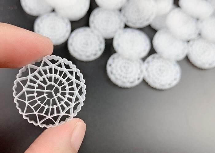 100% девственный HDPE FDA Белый Белый Природный Цвет MBBR Фильтрные СМИ