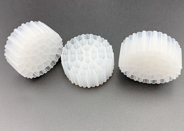 FDA PE37 25*10MM Белая HDPE MBBR плавучая фильтрующая среда