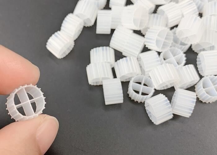 11 * 7 мм натуральный цвет и девственный HDPE материал MBBR Biofilm Carrier Manufacturer