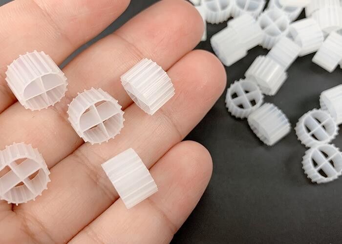 11*7mm MBBR биофильтр K1 с белым цветом и девственным материалом HDPE