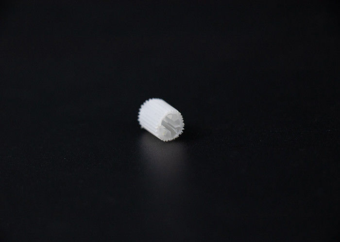 Белые фильтрующие средства HIPS K1 для аэробических резервуаров