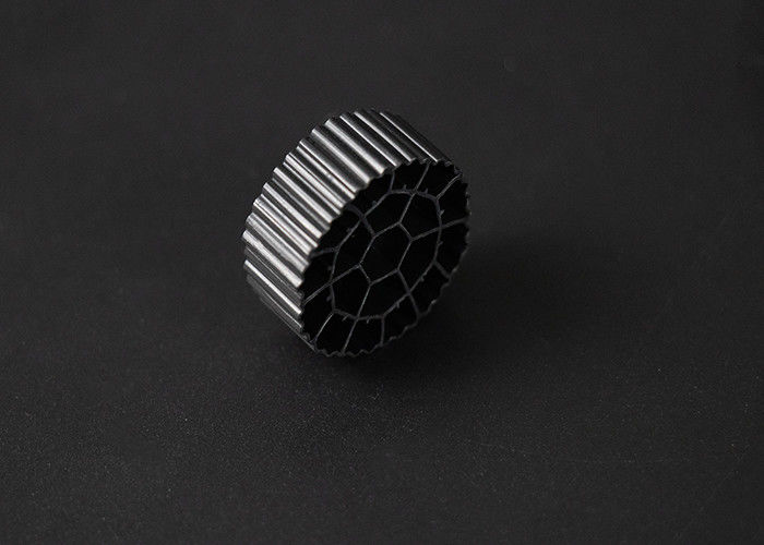 Виргинский HDPE материал MBBR Filter Media Biofilter 25mm X12mm Размер 600 м2/м3 Площадь поверхности