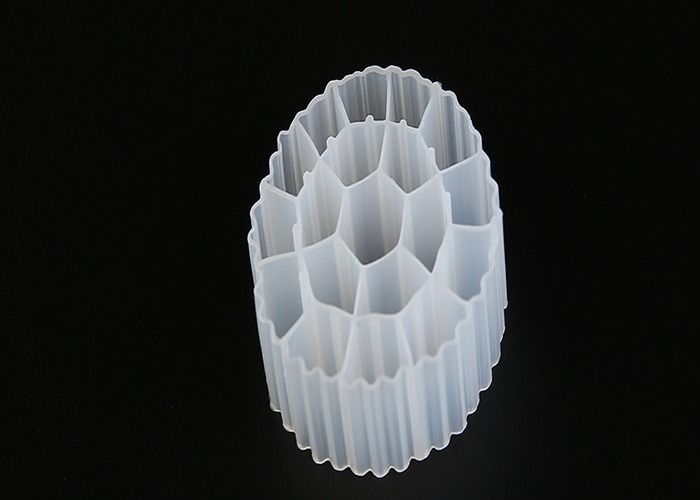 Белый цвет MBBR Filter Media K3 Bio Media Хорошая устойчивость к ударам с девственным HDPE