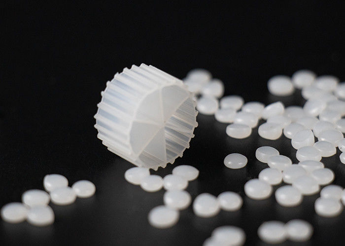 MBBR 100% девственный HDPE PE04 BIO Filter Media Белый цвет 0,98 г/см3