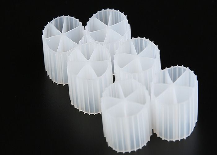 Рыбные водоемы MBBR Bio Media K1 Передвижная кровать фильтр девственный HDPE материал 85% пористость