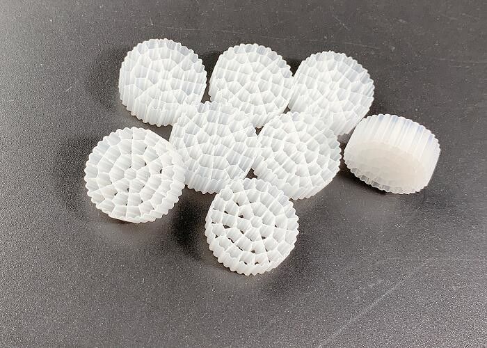 Белый цвет SBR Процессуальная очистка воды MBBR Фильтрная среда ROHS REACH